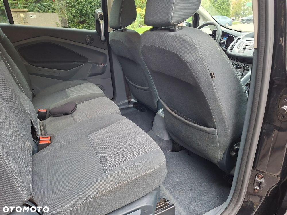 Ford C-MAX - 16