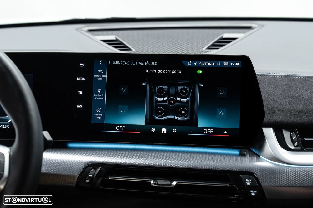 BMW iX2 eDrive20 Pack Desportivo M Pro - 52