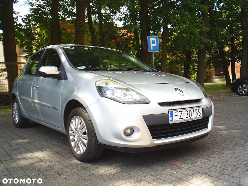 Renault Clio 1.2 16V 75 Dynamique - 1