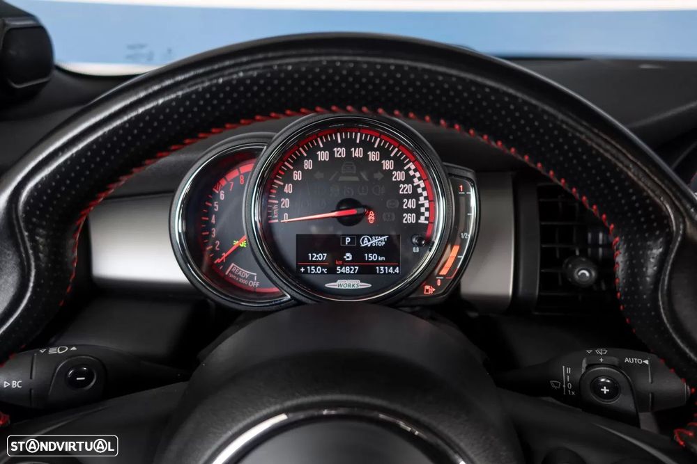 MINI Cabrio John Cooper Works Auto Desportiva - 13