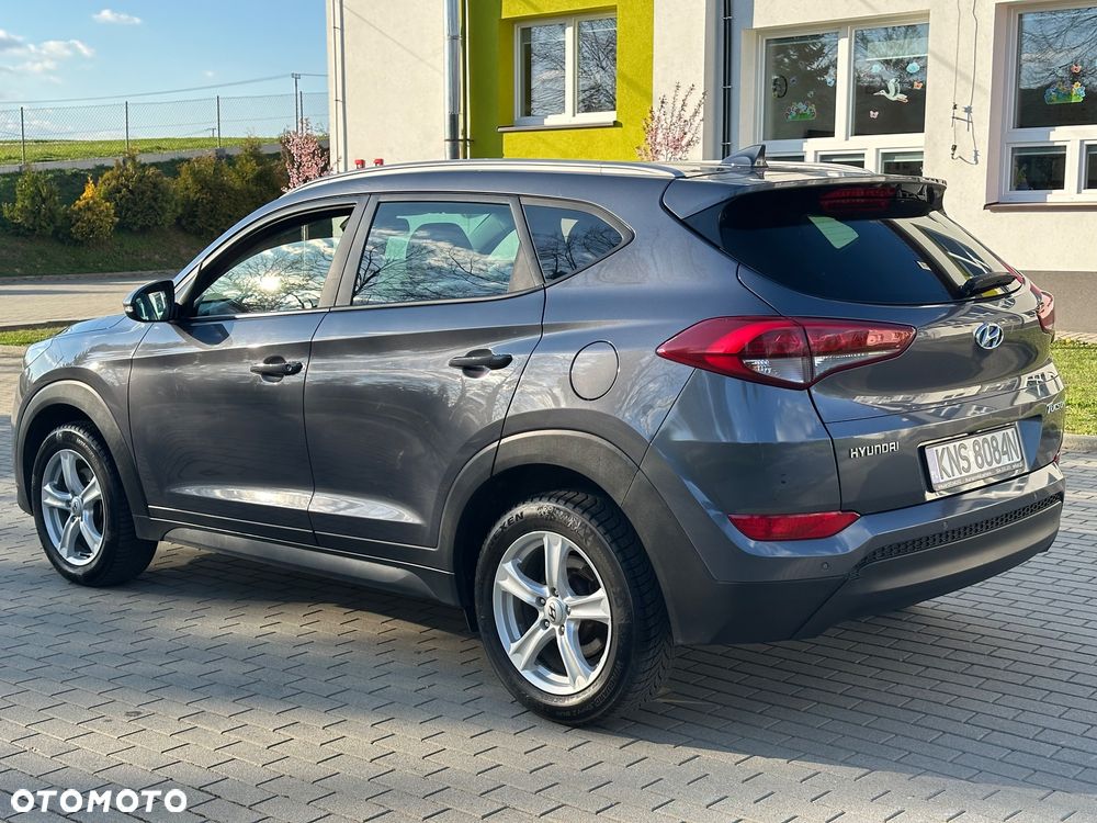 Hyundai Tucson blue 1.7 CRDi 2WD Advantage - 14