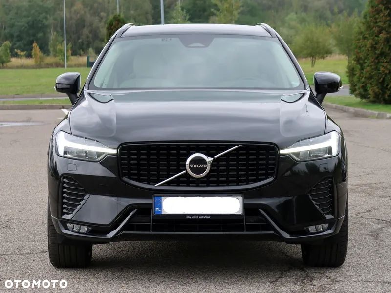 Volvo XC 60 B5 B AWD Plus Dark - 3
