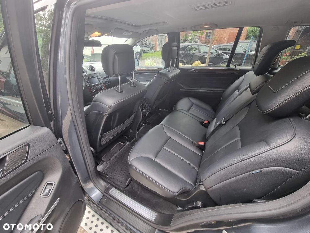 Mercedes-Benz GL 450 4Matic 7G-TRONIC - 10