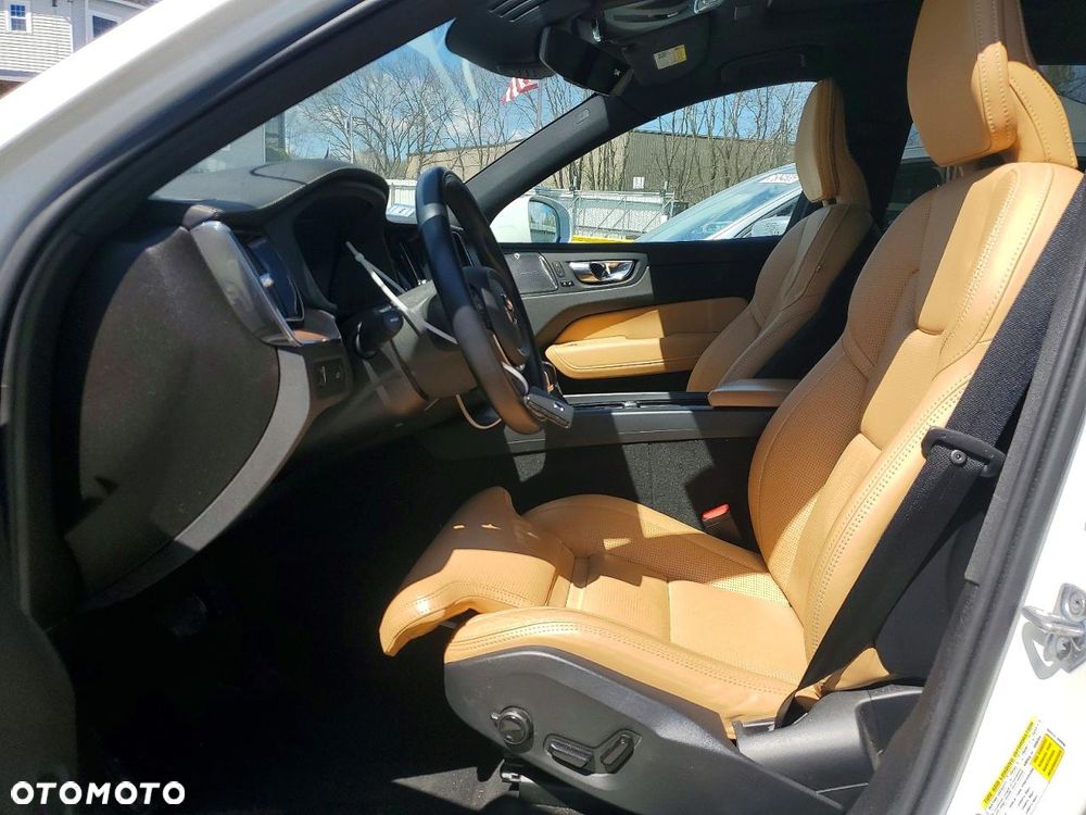 Volvo XC 60 T5 AWD Geartronic Inscription - 8