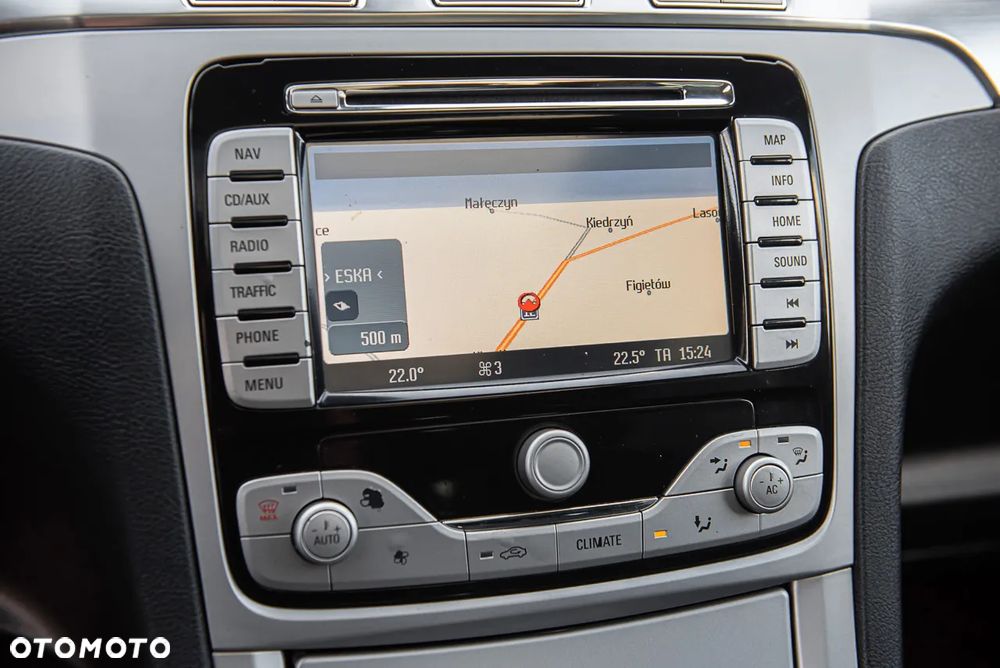 Ford S-Max 2.5 Titanium - 23