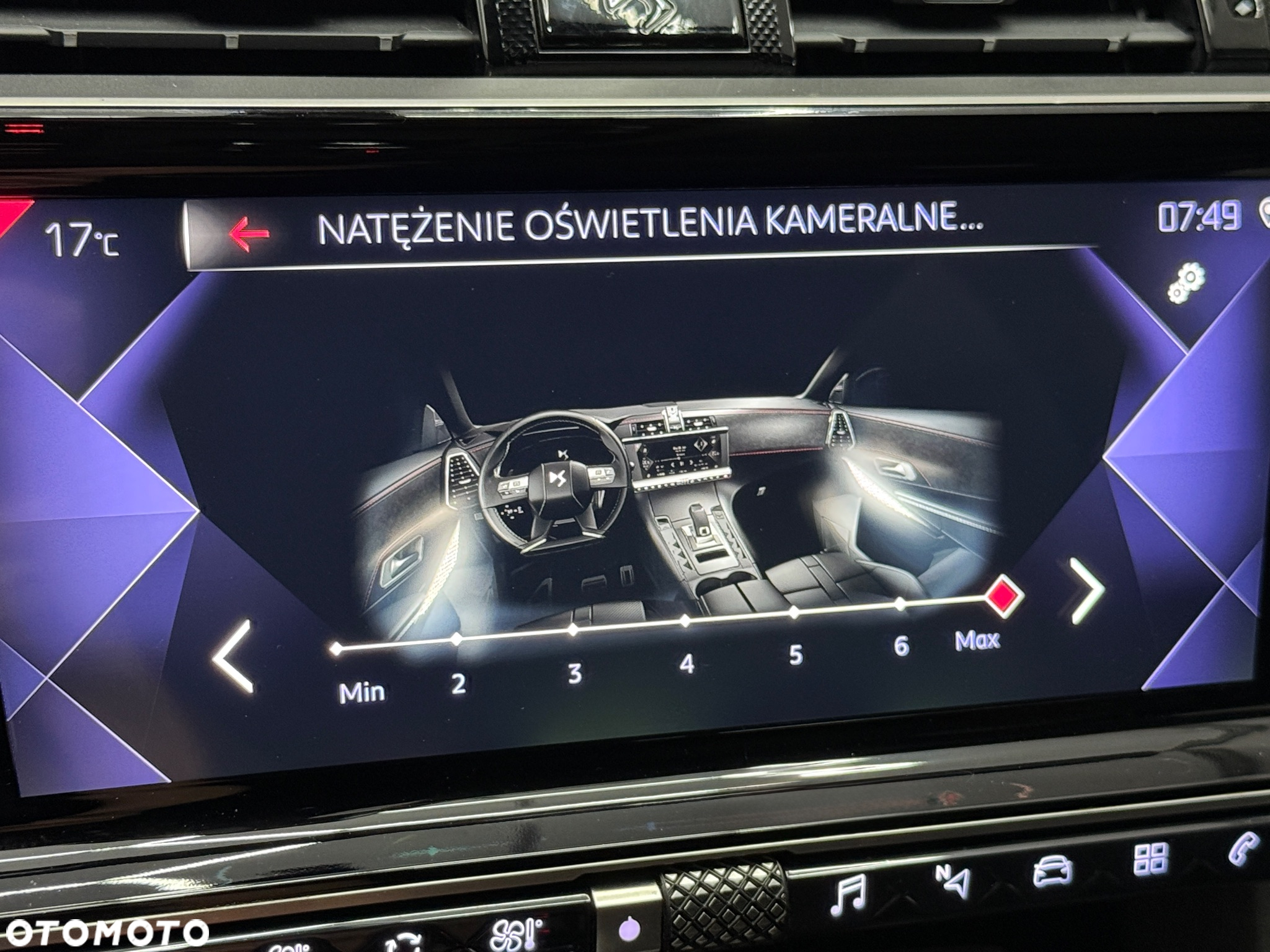 DS Automobiles DS 7 Crossback 2.0 BlueHDi Performance Line + - 30