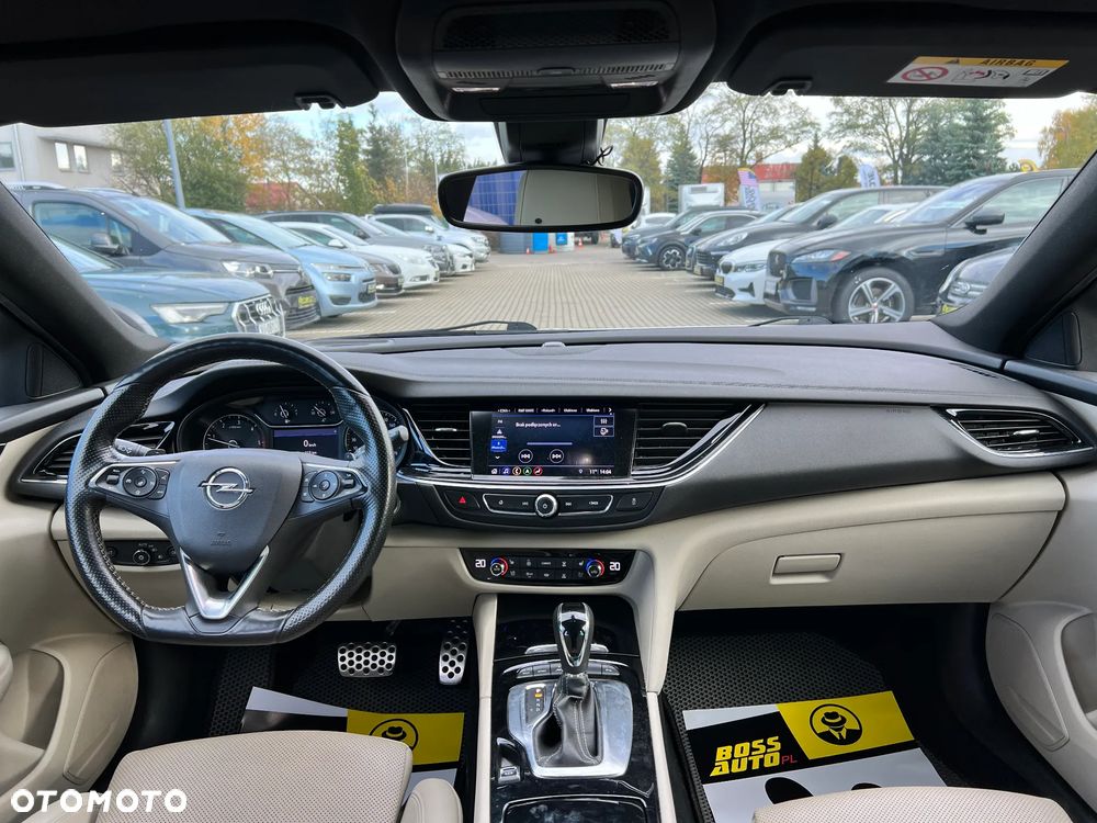 Opel Insignia 2.0 CDTI 4x4 Exclusive S&S - 11