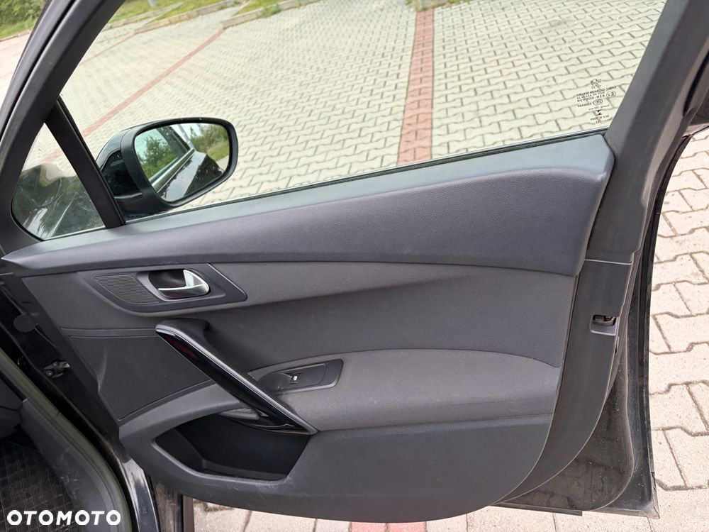 Peugeot 508 HDi FAP 115 Access - 13