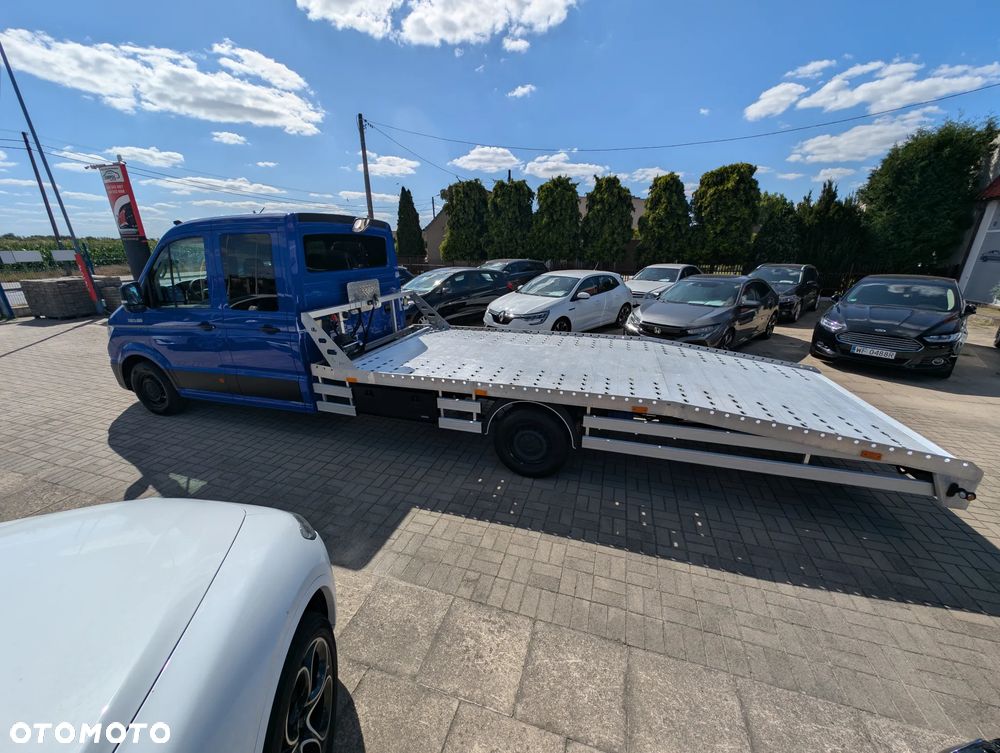 MAN TGE 3.180 Volkswagen Crafter 7 osób Autolaweta Dubel kabina - 13