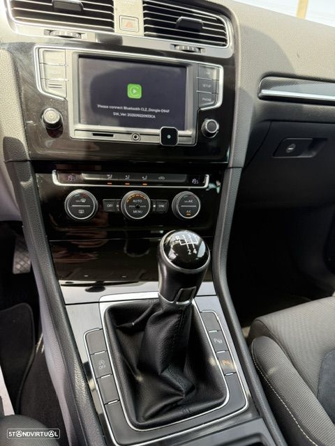 VW Golf Variant 1.6 TDi Highline - 15