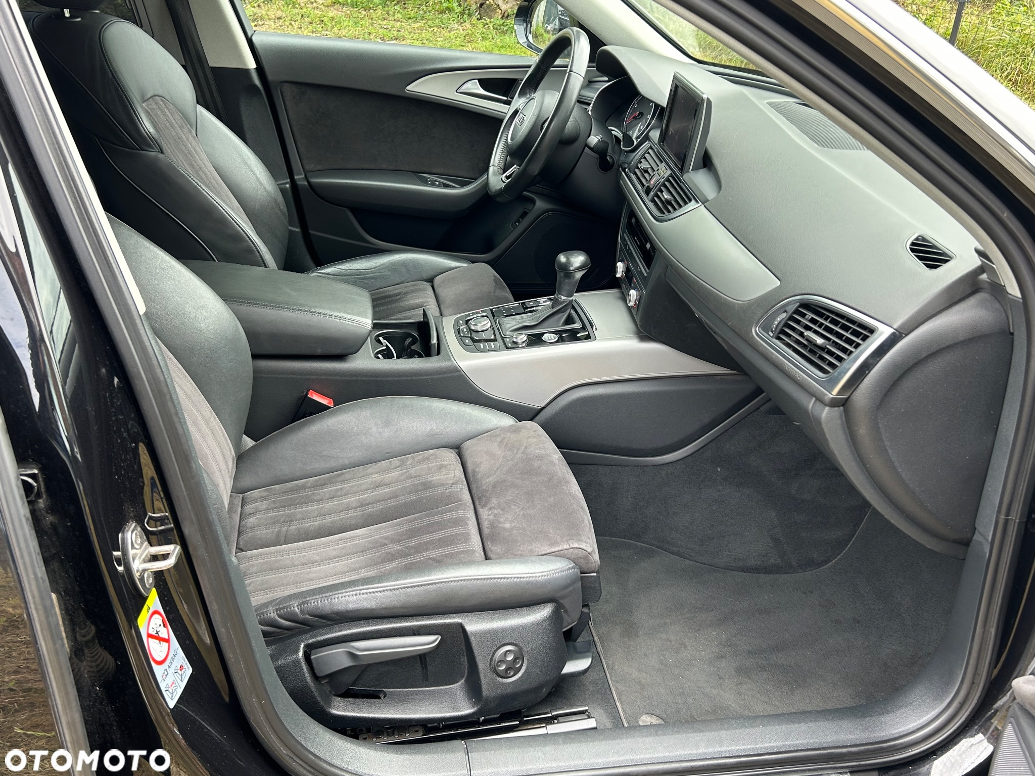 Audi A6 - 12