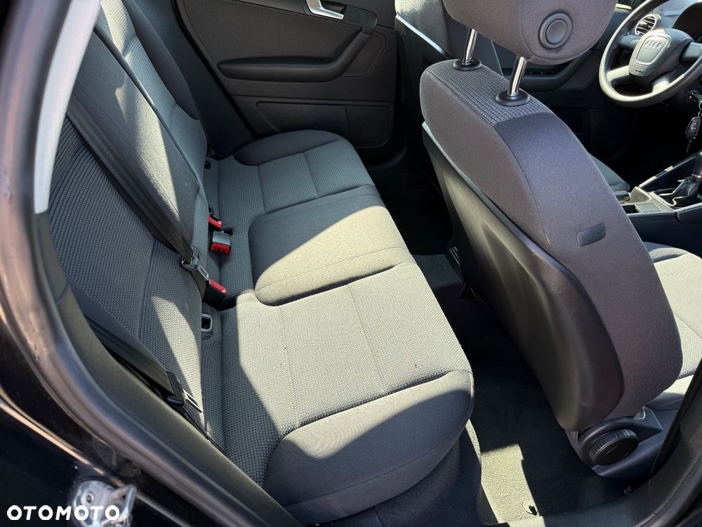 Audi A3 Sportback 1.6 Ambition - 8