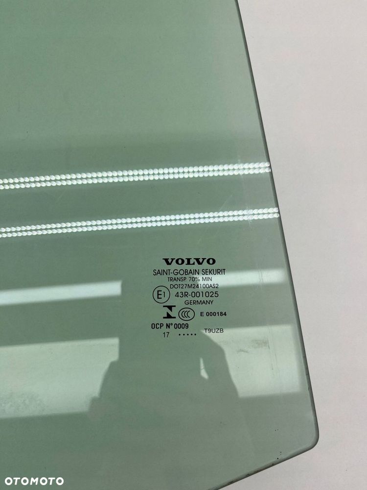 VOLVO XC90 II PRAWA SZYBA TYLNE DRZWI 2017 - 3