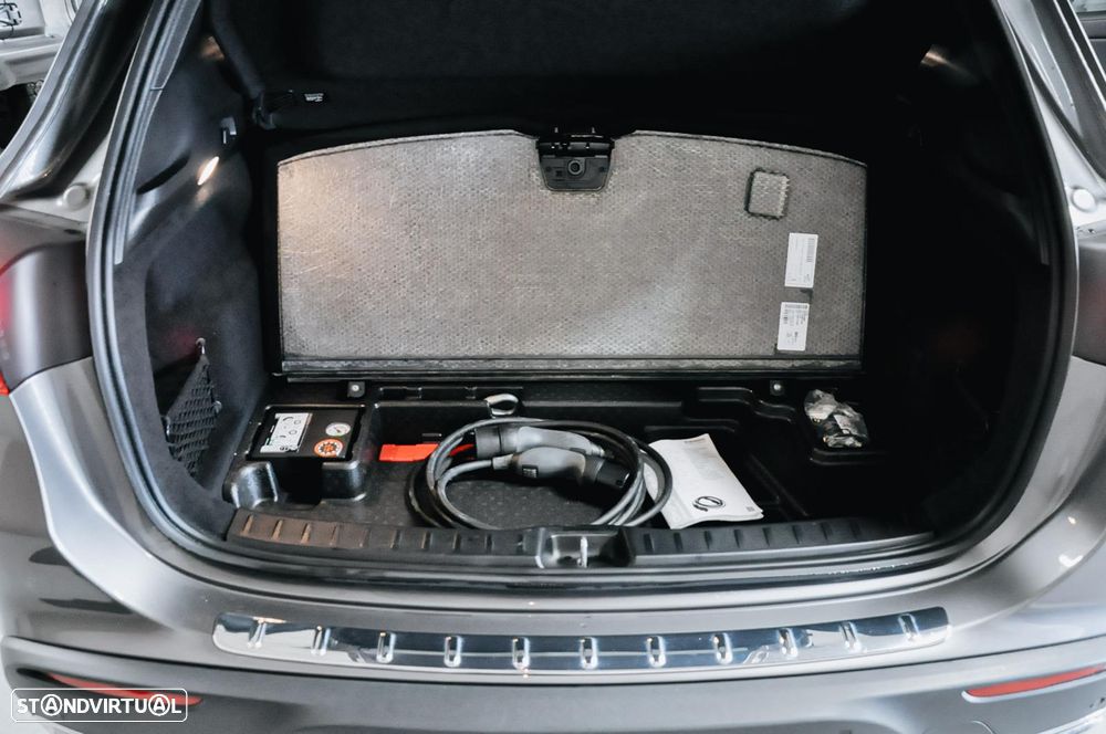 Mercedes-Benz EQA 250+ Progressive - 11