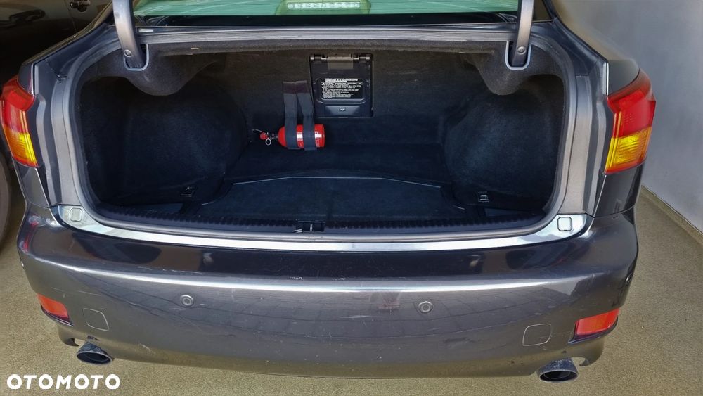 Lexus IS 250 Comfort - 16
