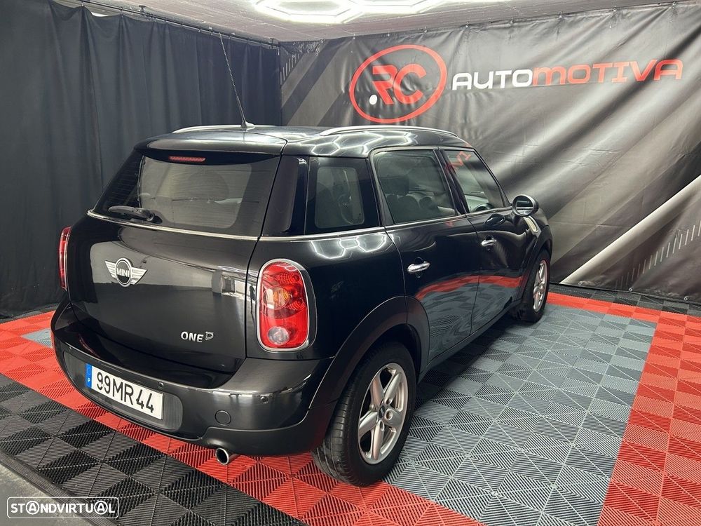 MINI Countryman One D - 6