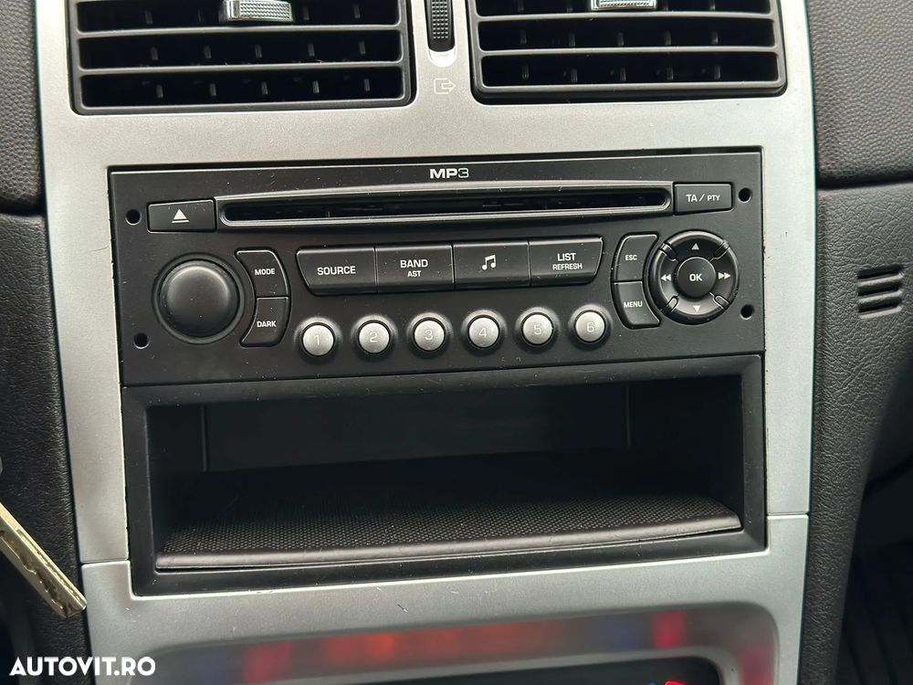 Peugeot 307 1.6 XR - 15