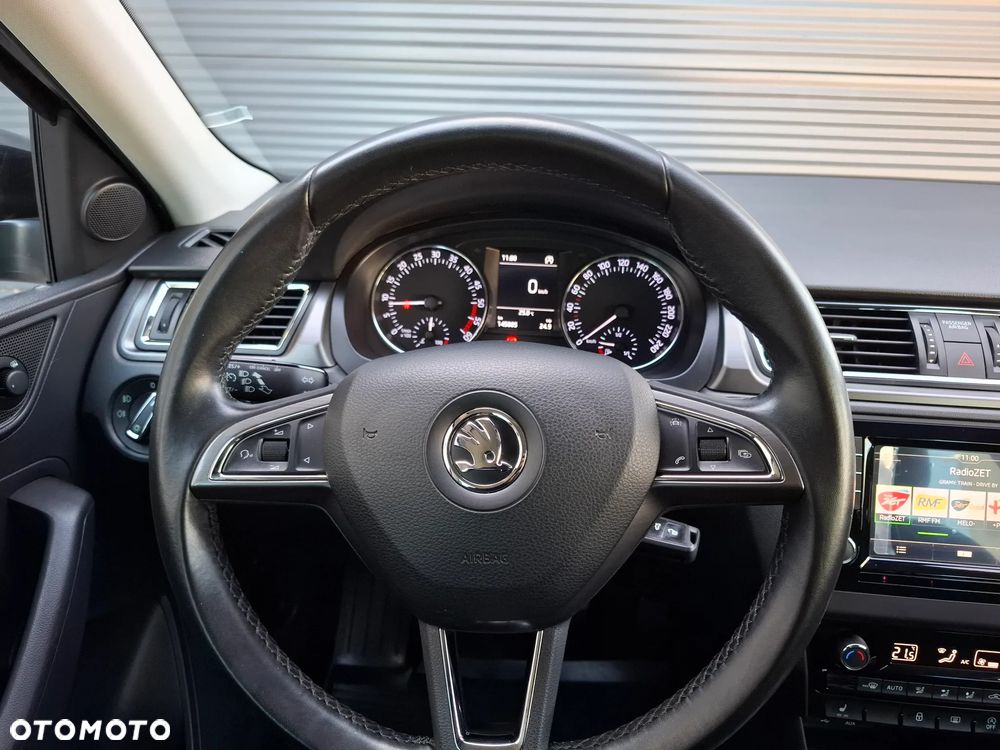 Skoda RAPID Spb 1.6 TDI DPF Style - 12