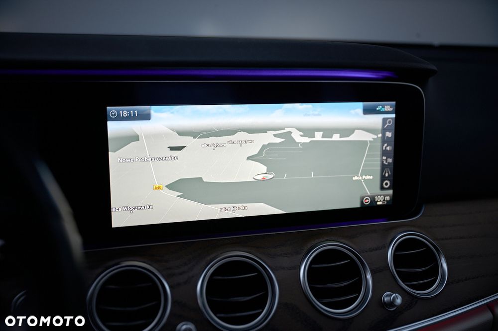 Mercedes-Benz Klasa E 350 9G-TRONIC Avantgarde - 34