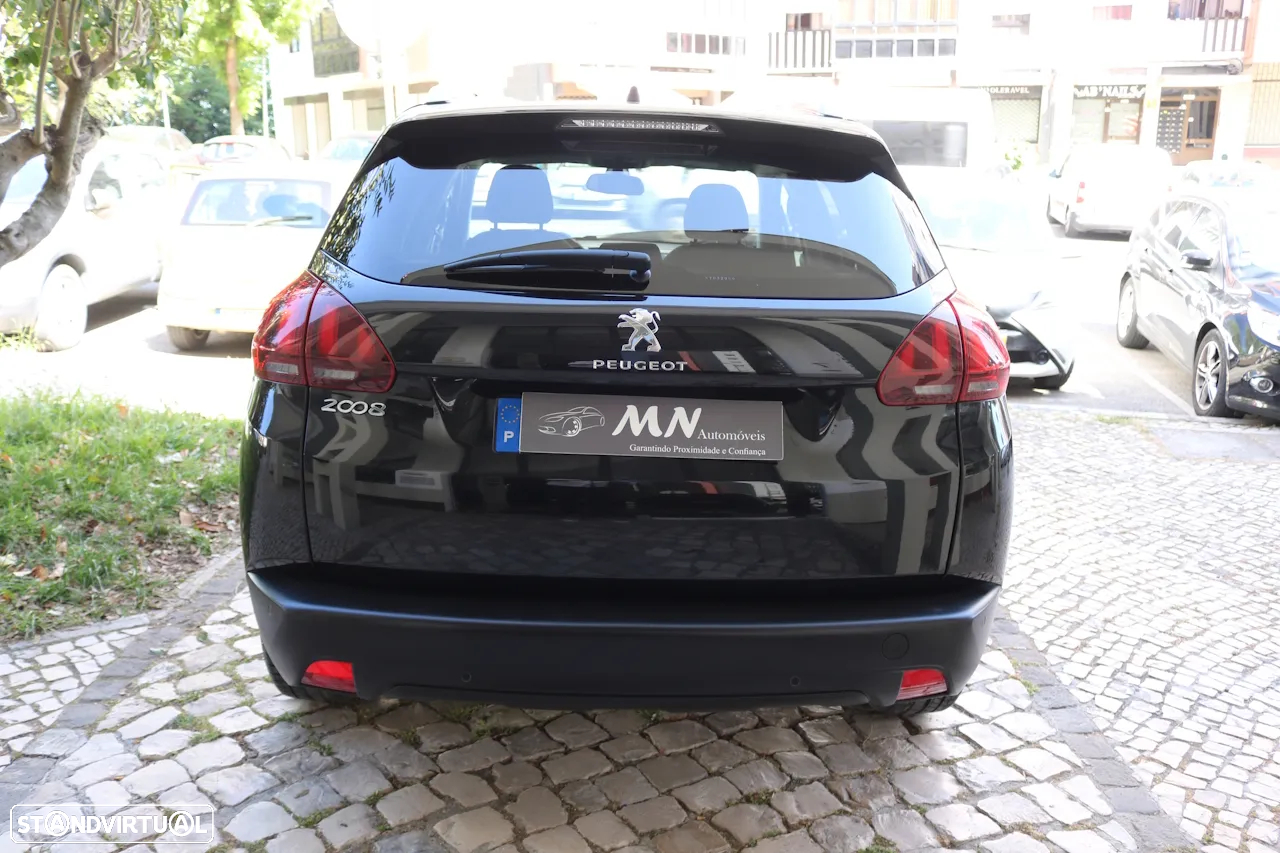 Peugeot 2008 PureTech 130 Active Pack - 6