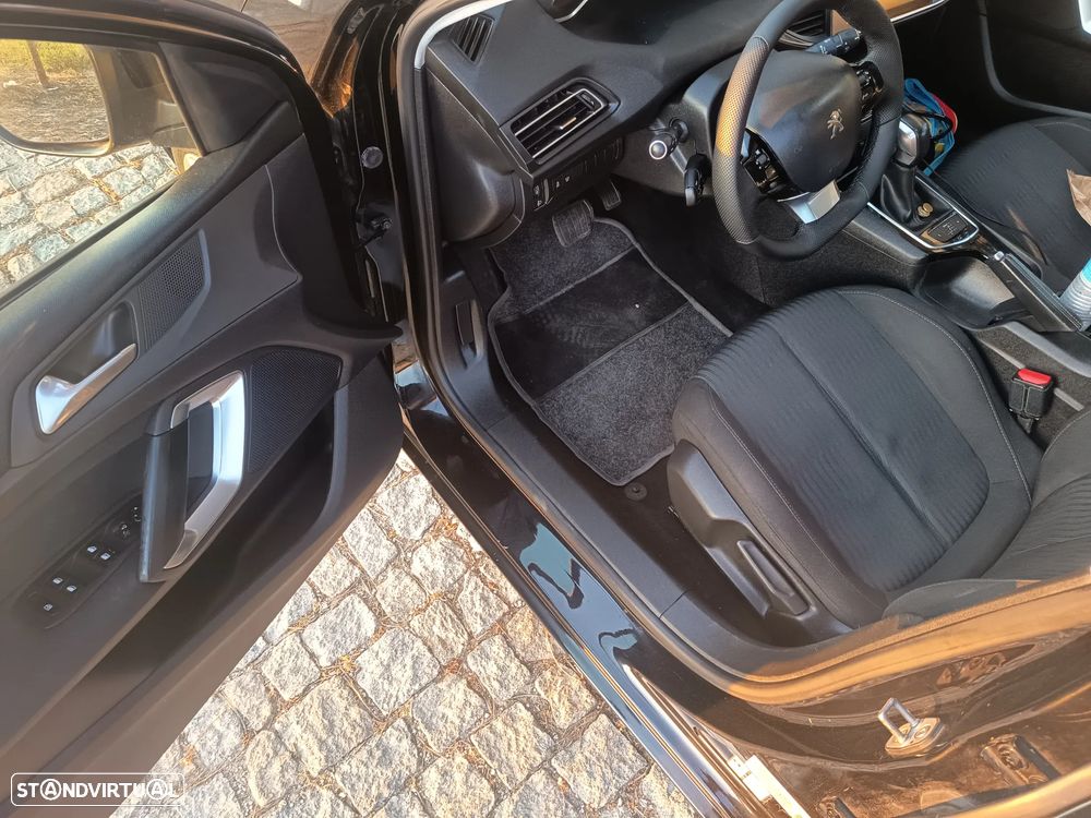 Peugeot 308 SW 1.6 BlueHDi Allure EAT6 - 11