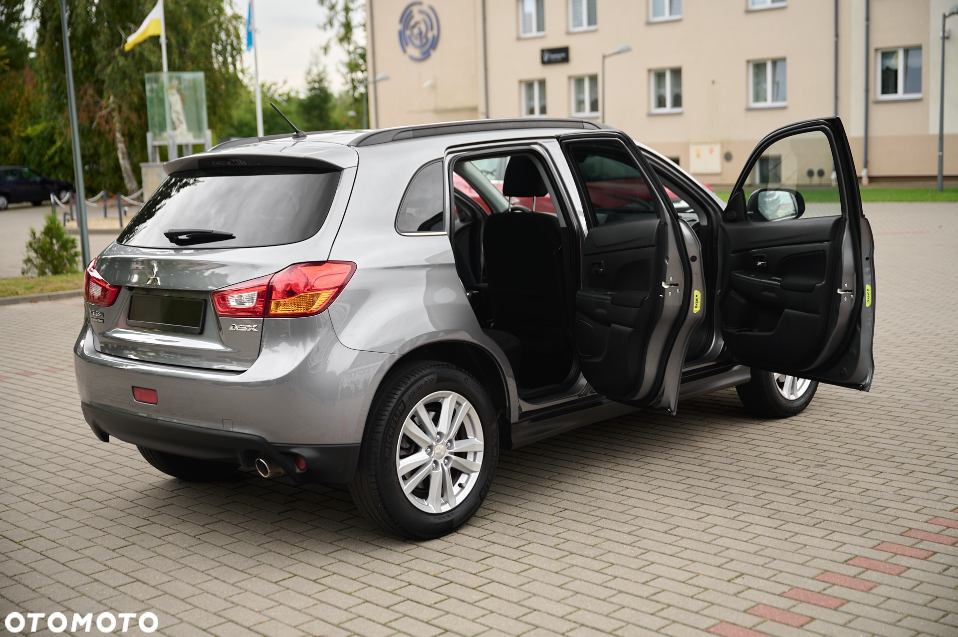 Mitsubishi ASX - 20
