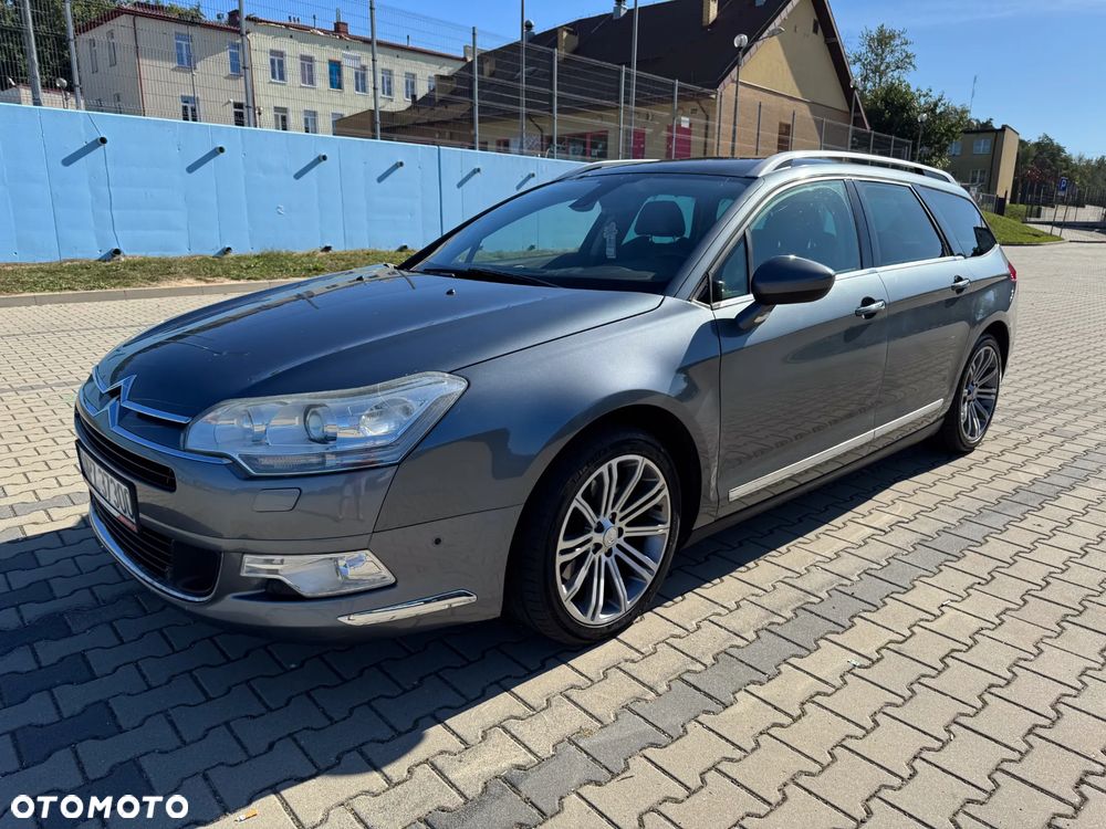 Citroën C5 Tourer V6 HDi 205 Biturbo FAP Exclusive - 2