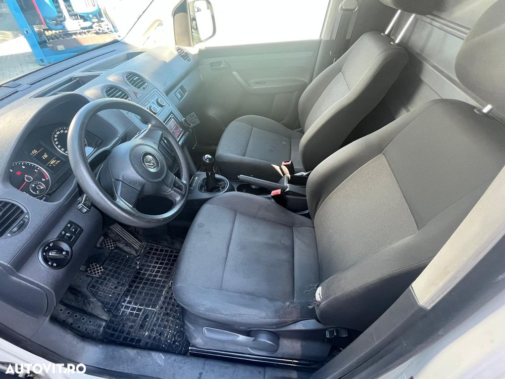 Volkswagen Caddy - 7