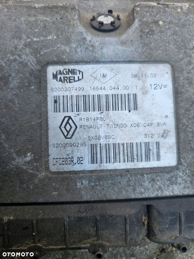 Komputer sterownik silnika 8200207499 Renault Laguna - 2