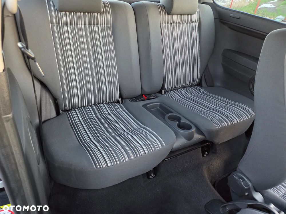 Volkswagen Fox 1.2 Fresh - 23