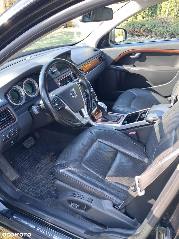 Volvo S80 T5 Momentum - 14