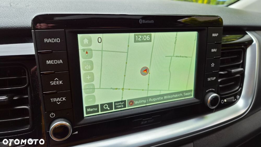 Kia Stonic - 28