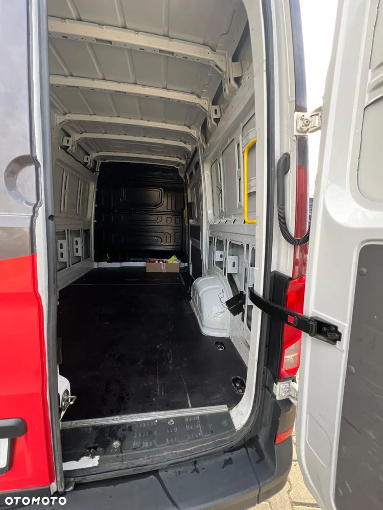 Volkswagen Crafter - 10