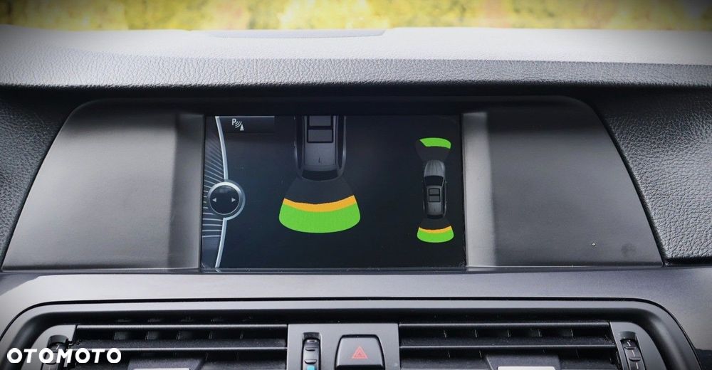 BMW Seria 5 - 25