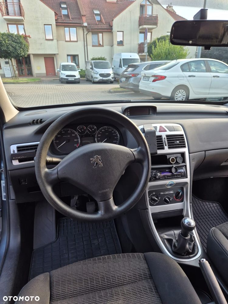 Peugeot 307 1.4 Oxygene - 4