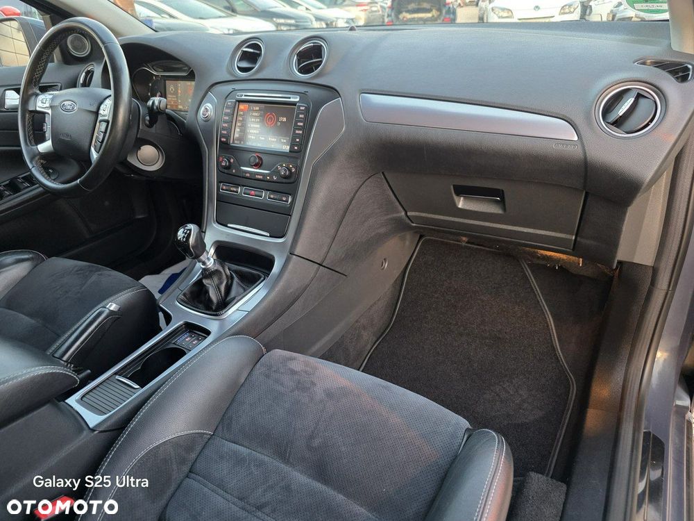 Ford Mondeo 1.6 TDCi ECOnetic Titanium - 31