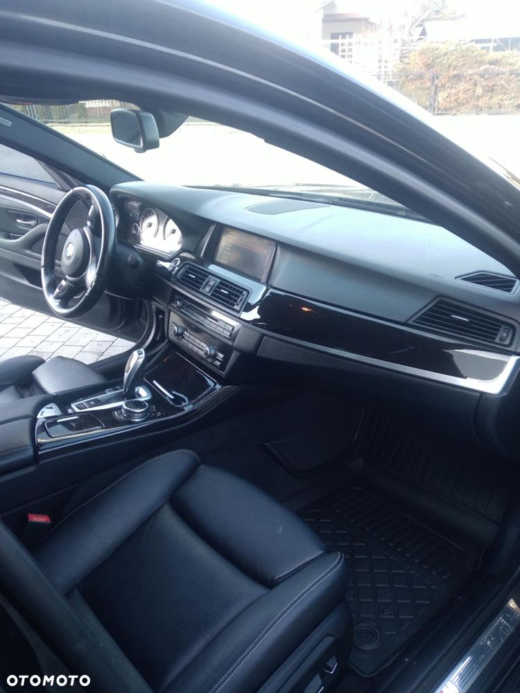 BMW Seria 5 535i - 11