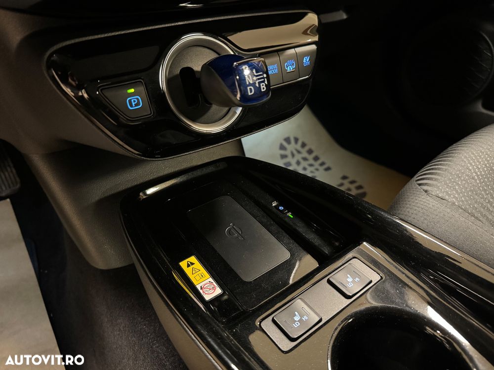 Toyota Prius Prime 1.8 HSD Dynamic - 25
