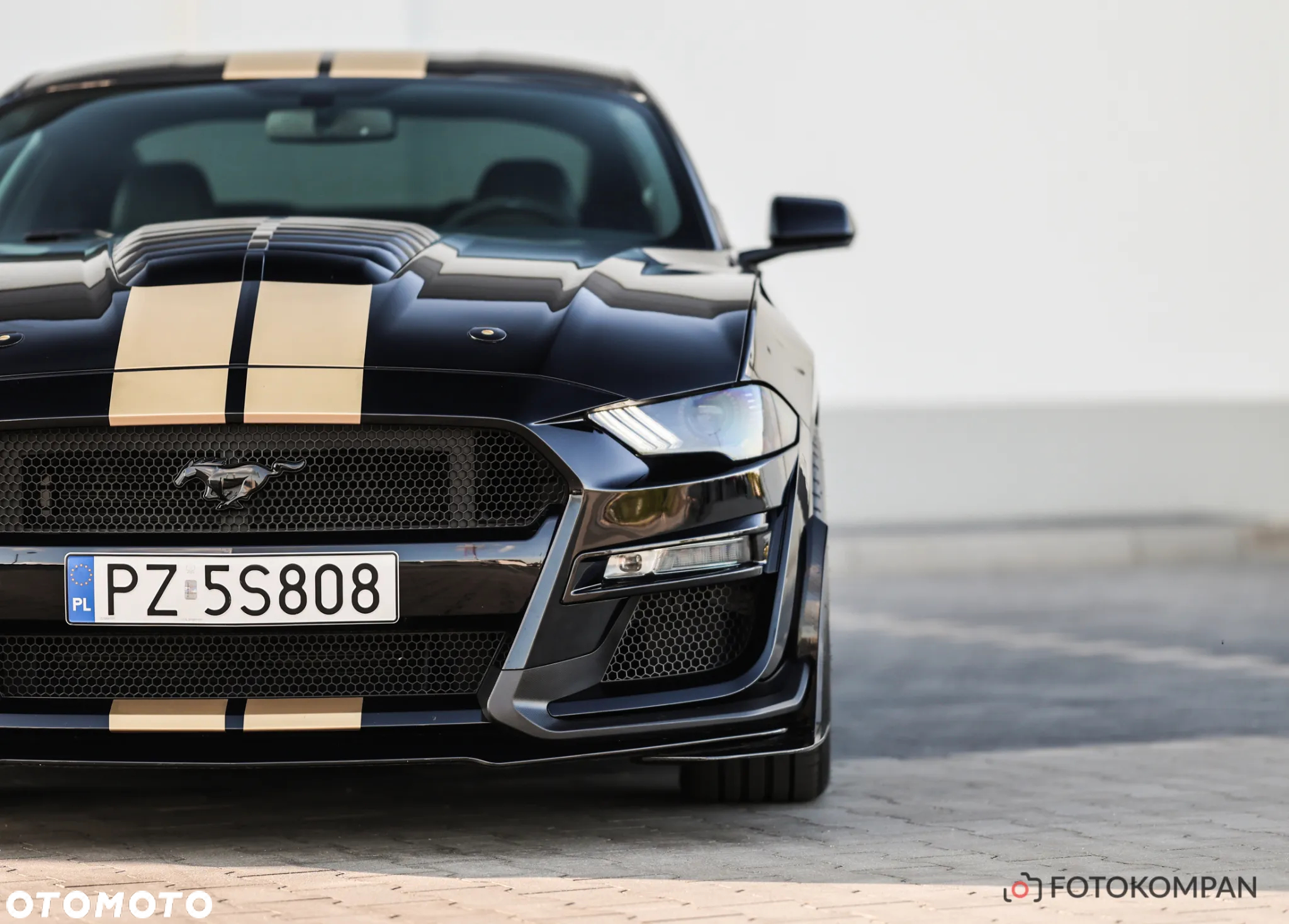 Ford Mustang 5.0 V8 GT - 6