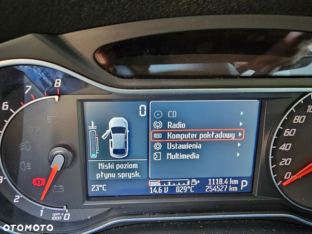 Ford Mondeo - 27