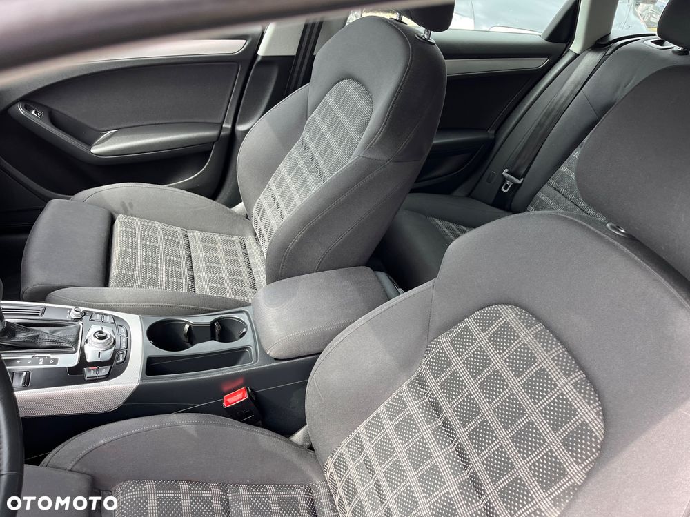 Audi A4 Avant 1.8 TFSI multitronic Attraction - 17