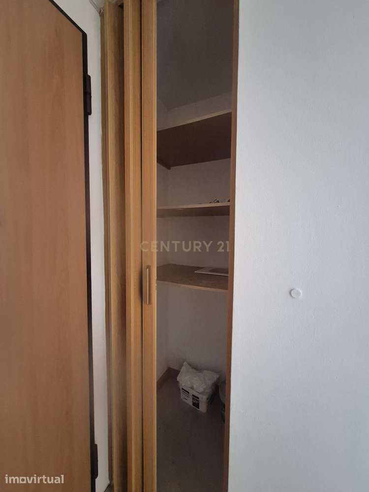 Apartamento T2 Quinta do Conde - Grande imagem: 3/22