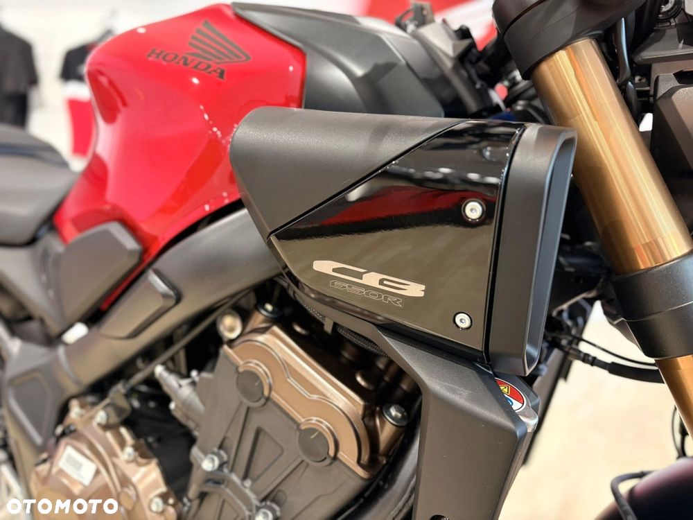 Honda CB - 10