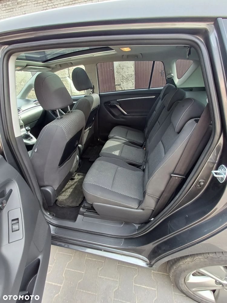 Toyota Verso - 12