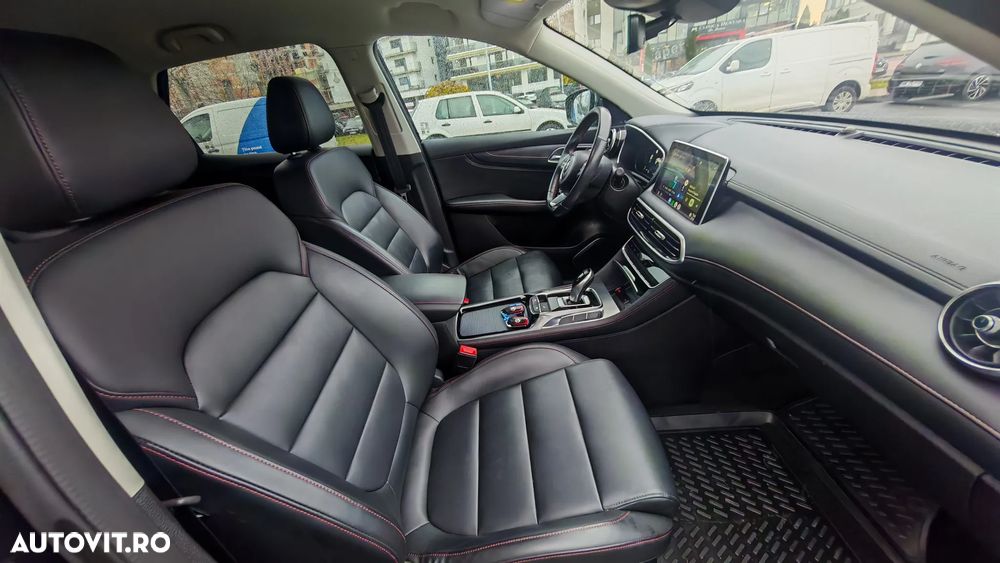 MG EHS 1.5T-GDI PHEV Luxury - 22