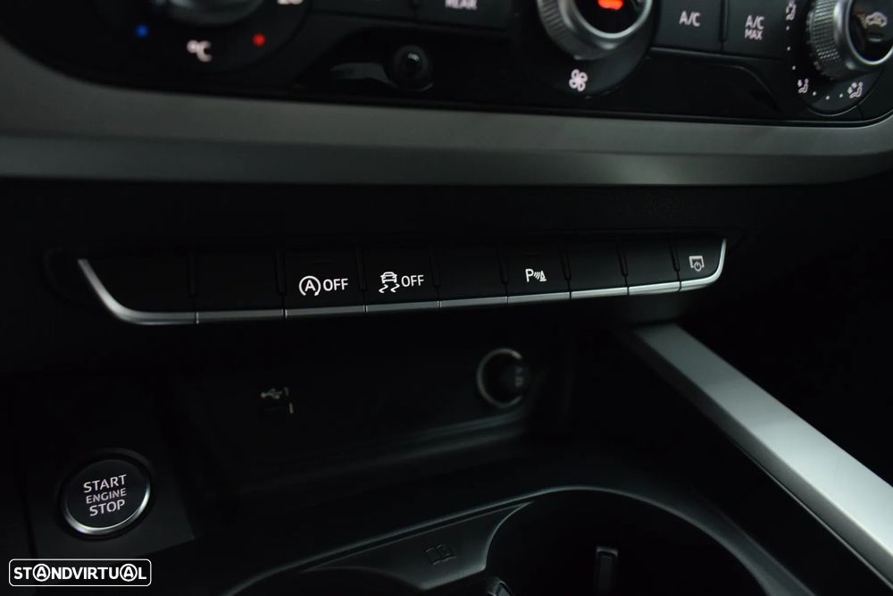 Audi A4 Avant 35 TDI S tronic - 19