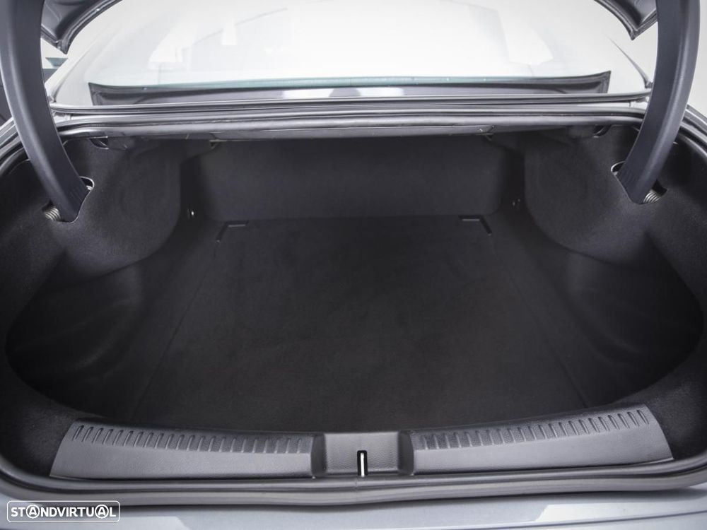 Mercedes-Benz CLA 180 d Business Solutions Frota Aut. - 7