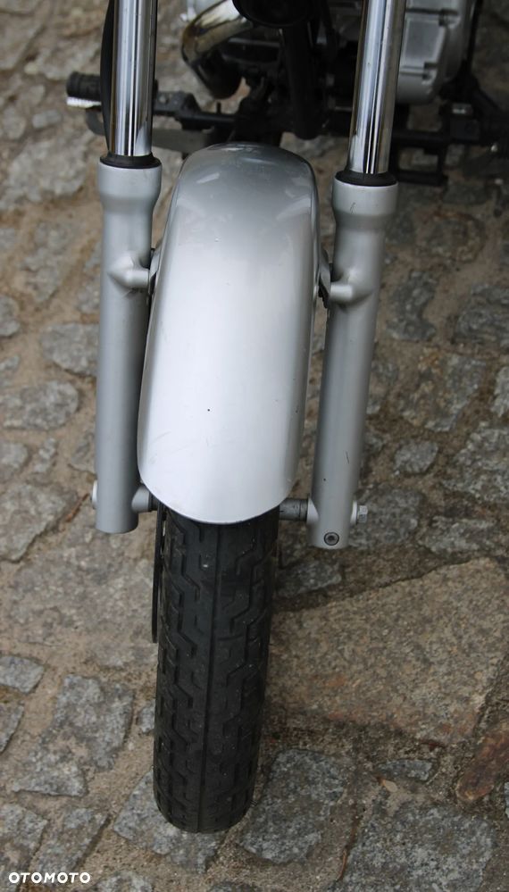 Suzuki Intruder - 20