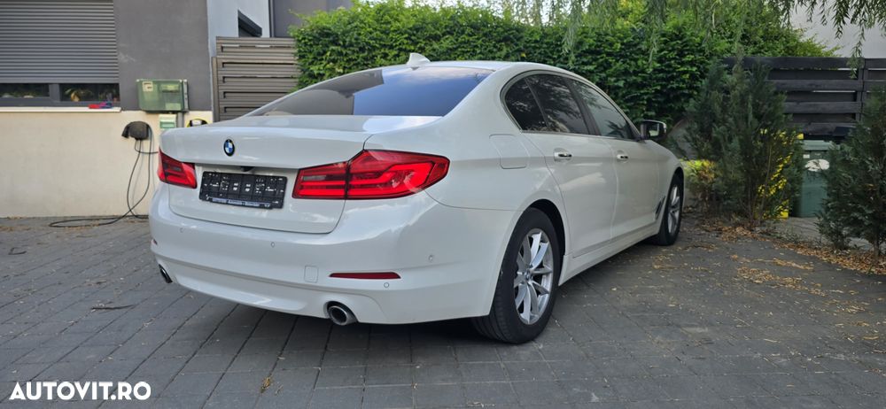 BMW Seria 5 530d xDrive AT - 7