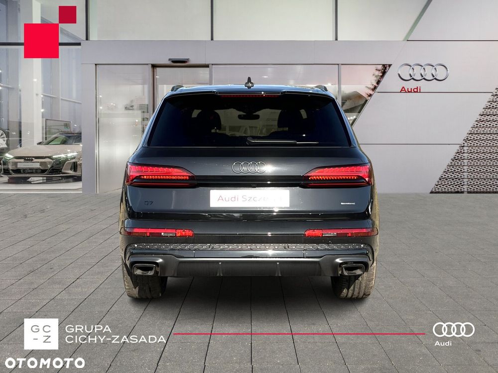 Audi Q7 - 4